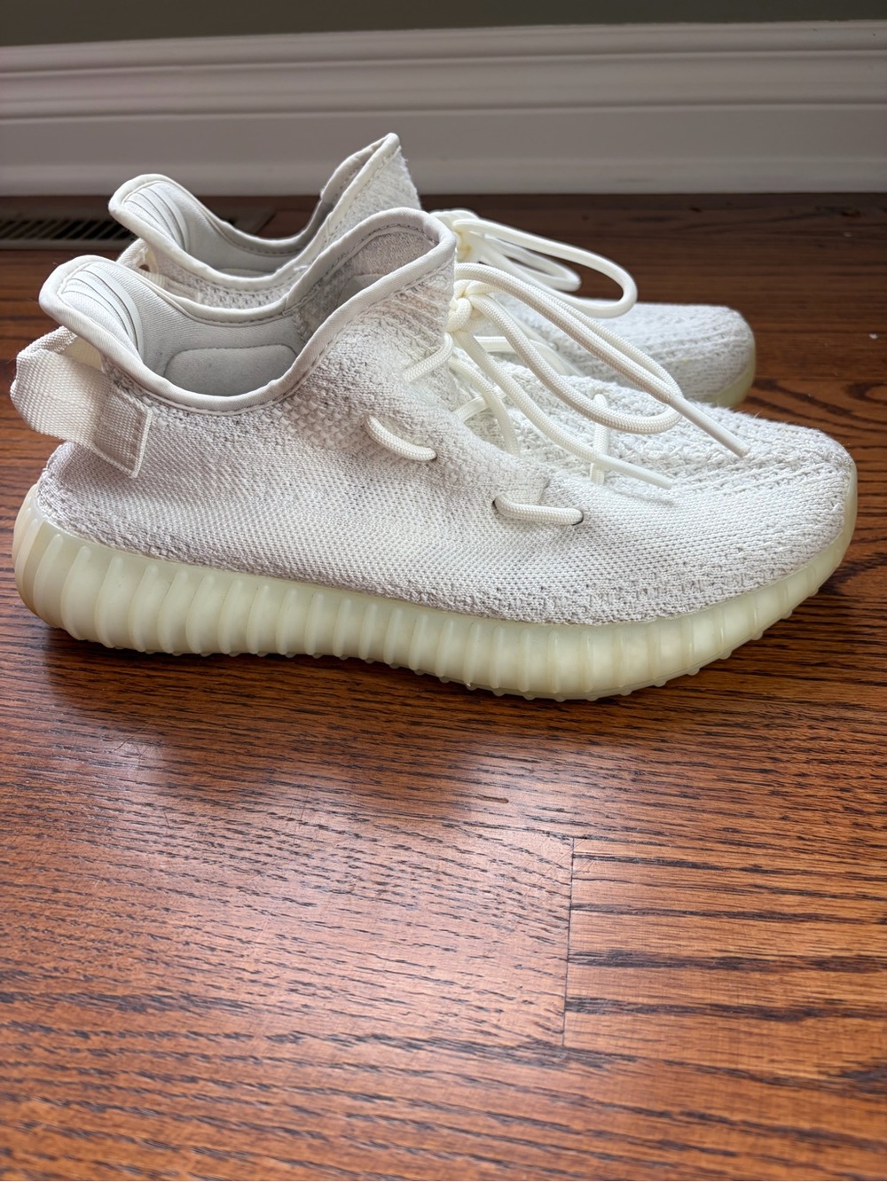 adidas Yeezy Boost 350 V2 "Cream White / Triple White")